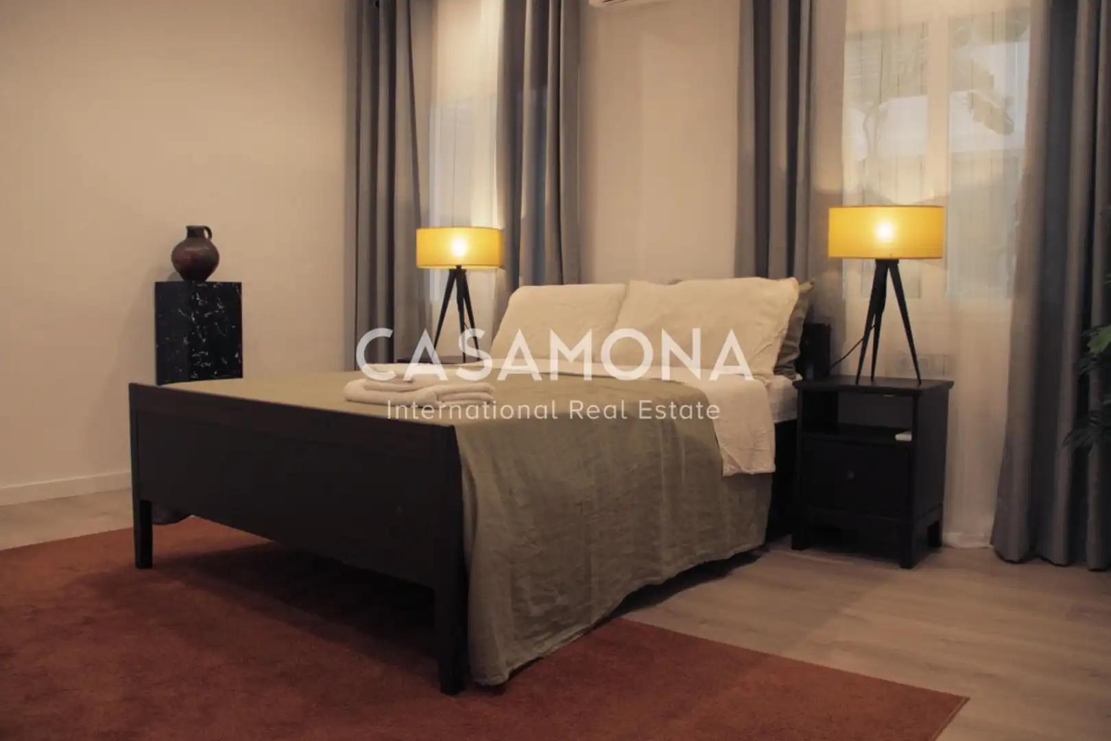 Schlafzimmer von Wohnungen zur Miete in Barcelona mit Klimaanlage, Heizung und Terrasse