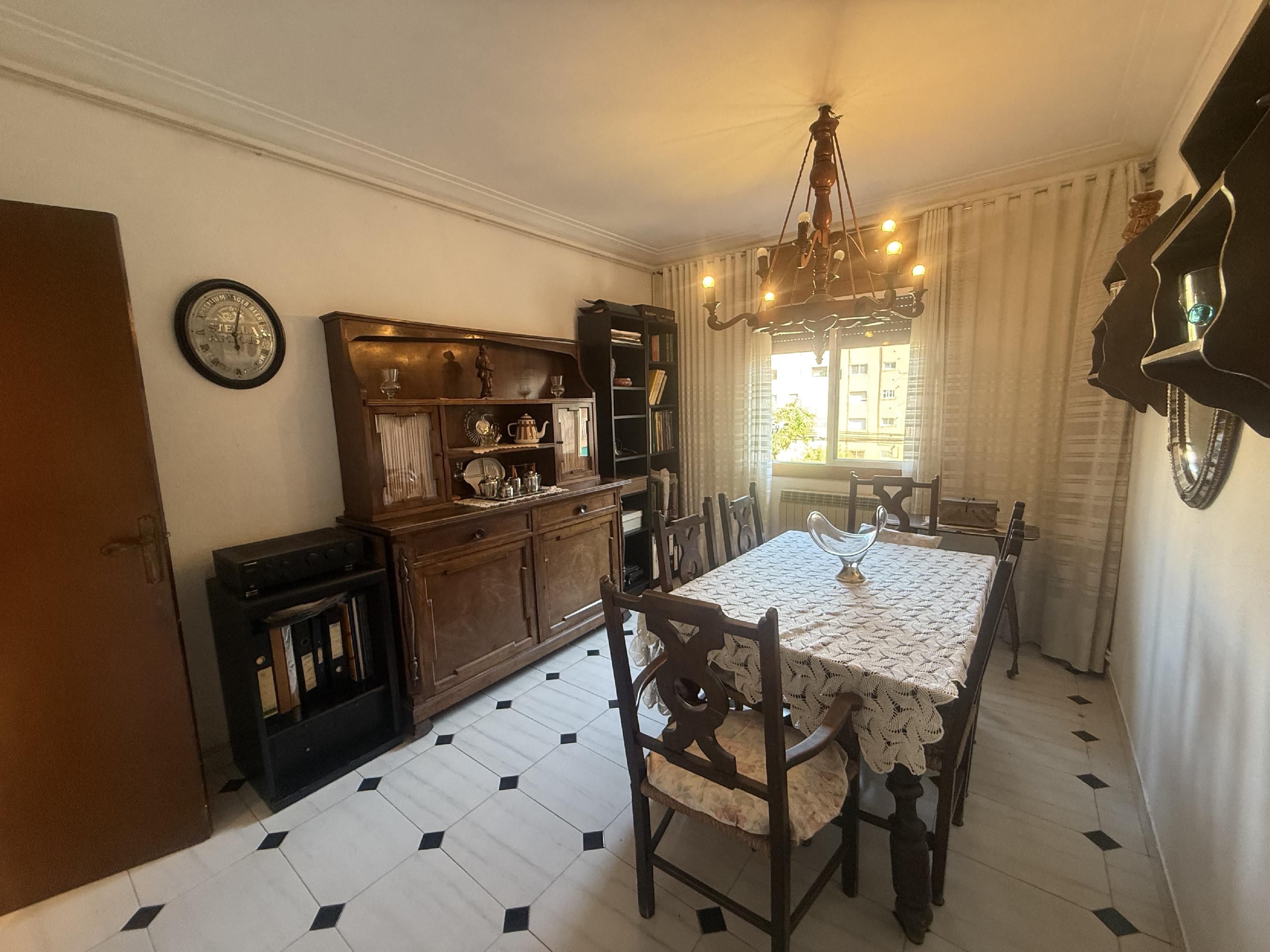 Comedor de Apartamento en venta en L'Hospitalet de Llobregat con Jardín privado y Terraza