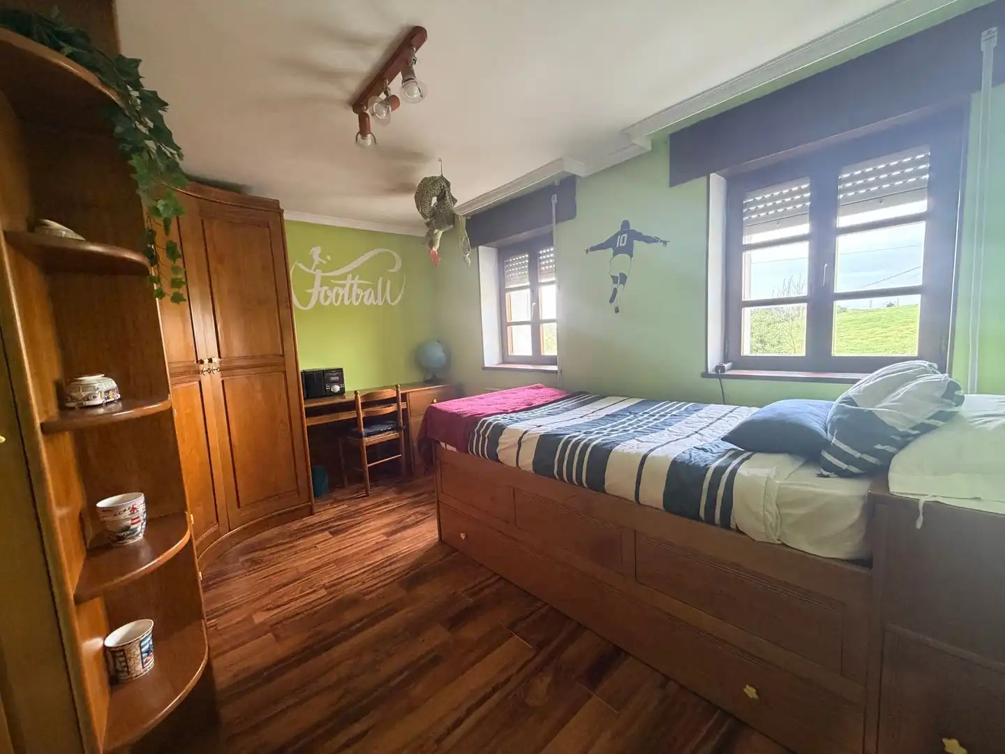 Habitación de Casa o chalet en venta en Castropol con Calefacción, Terraza y Trastero