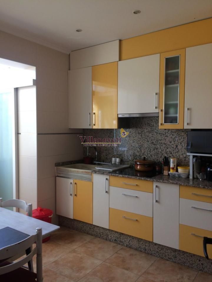 Kitchen of Flat to rent in Vigo   with Heating and Furnished