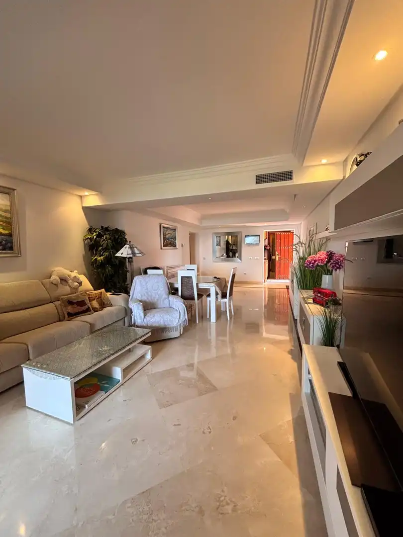 Living room of Apartments for sale in Estepona  with Air Conditioner, Private garden and Terrace