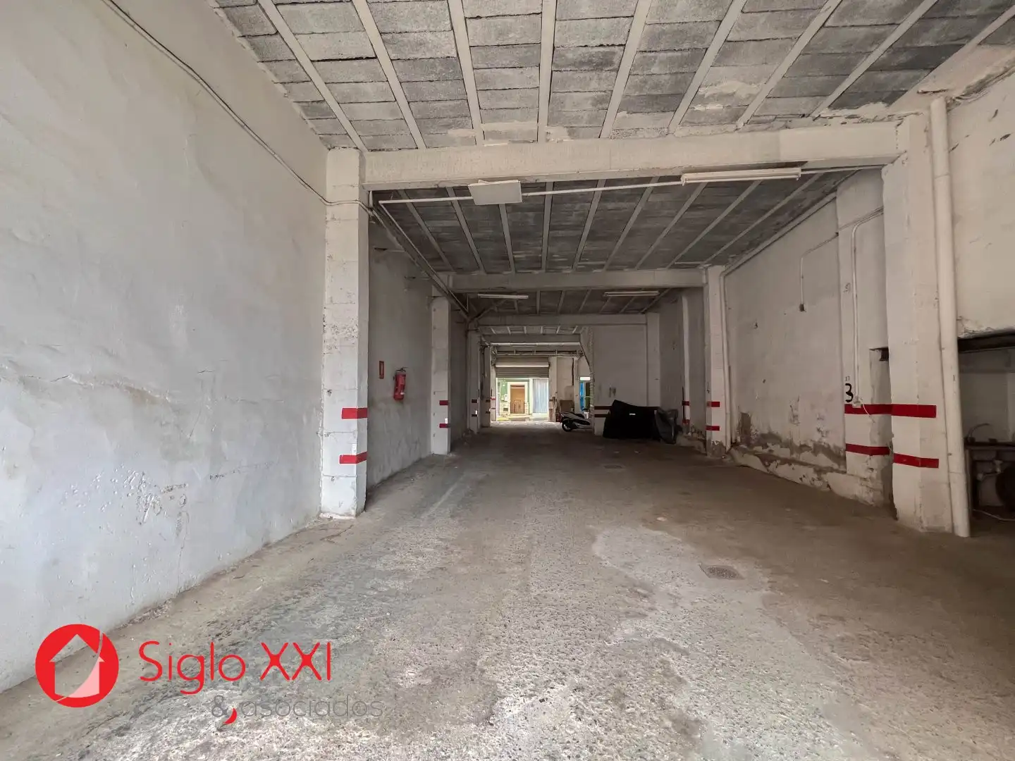 Aparcament de Edifici en venda en La Vall d'Uixó