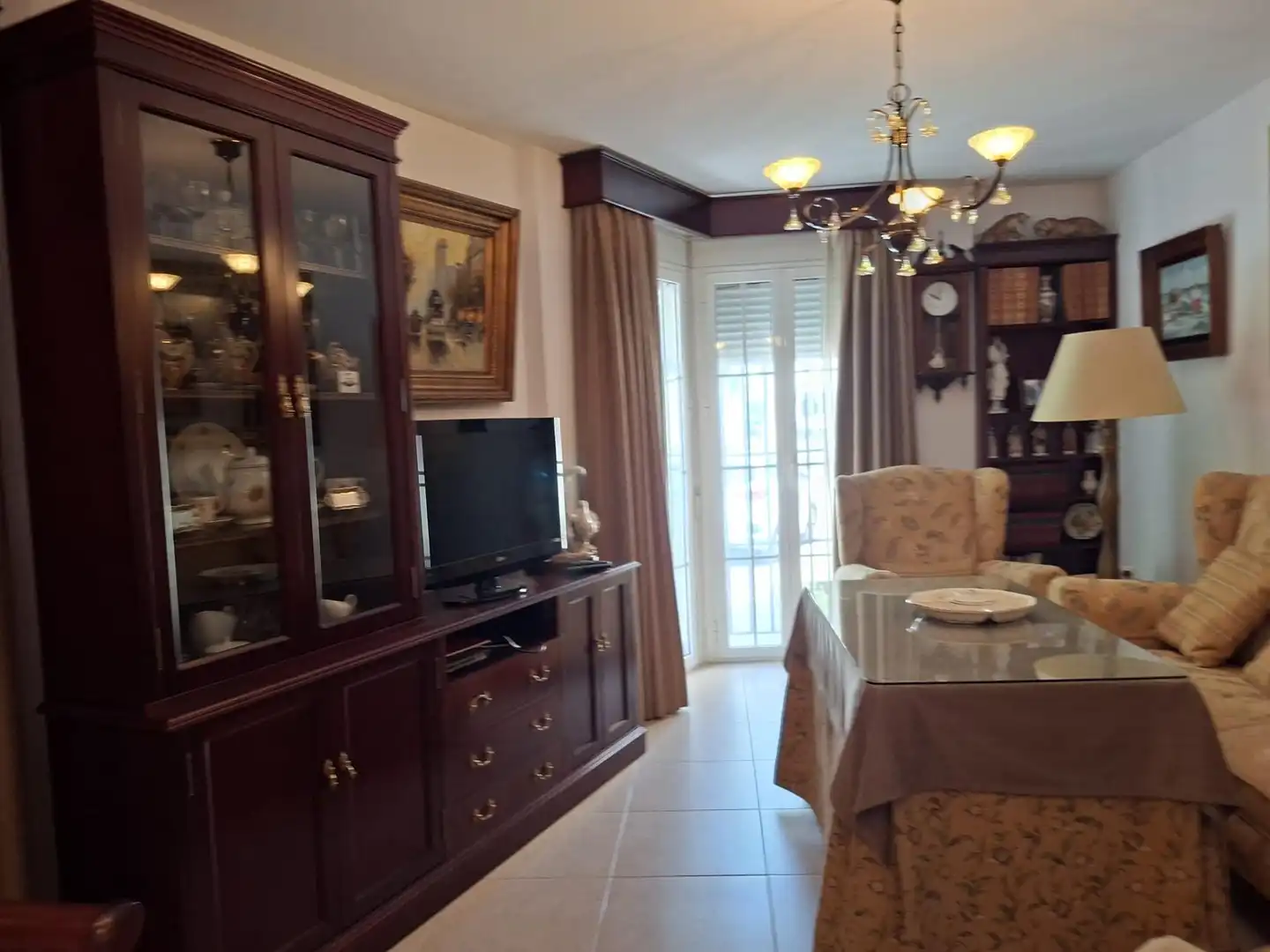 Sala d'estar de Casa o xalet en venda en Chiclana de la Frontera