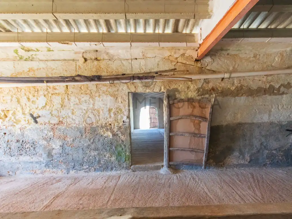 Casa rústica amb piscina en venda a Ferreries poble, imagen 59