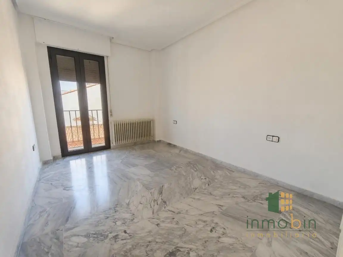 Sala d'estar de Pis en venda en Don Benito amb Aire condicionat, Calefacció i Traster