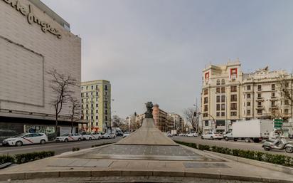 Exterior view of Flat for sale in  Madrid Capital  with Air Conditioner, Terrace and Balcony