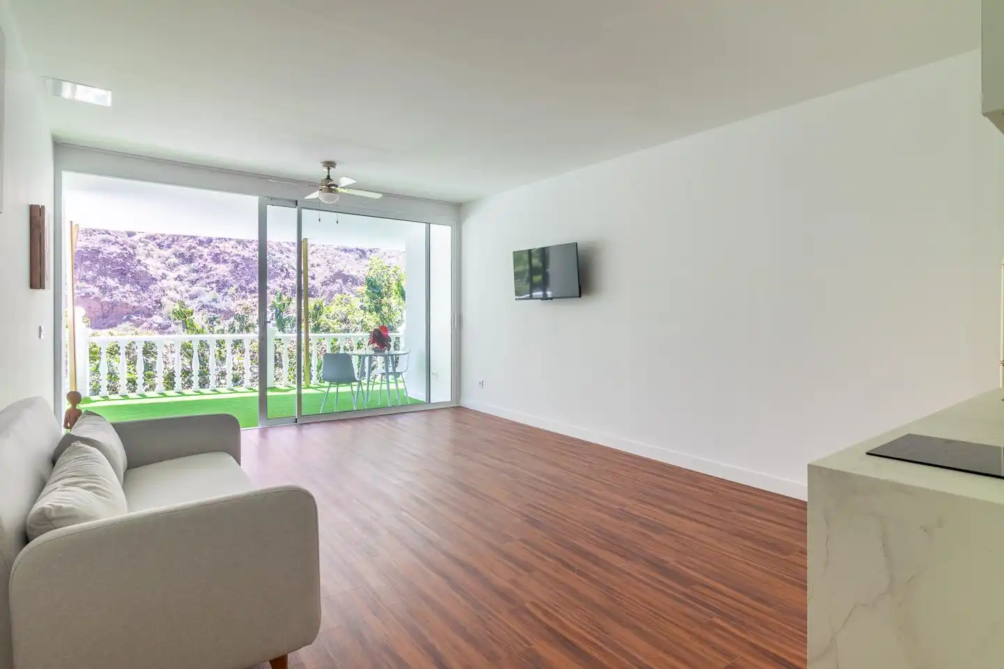 Living room of Houses for rent in Mogán  with Private garden, Terrace and Swimming Pool