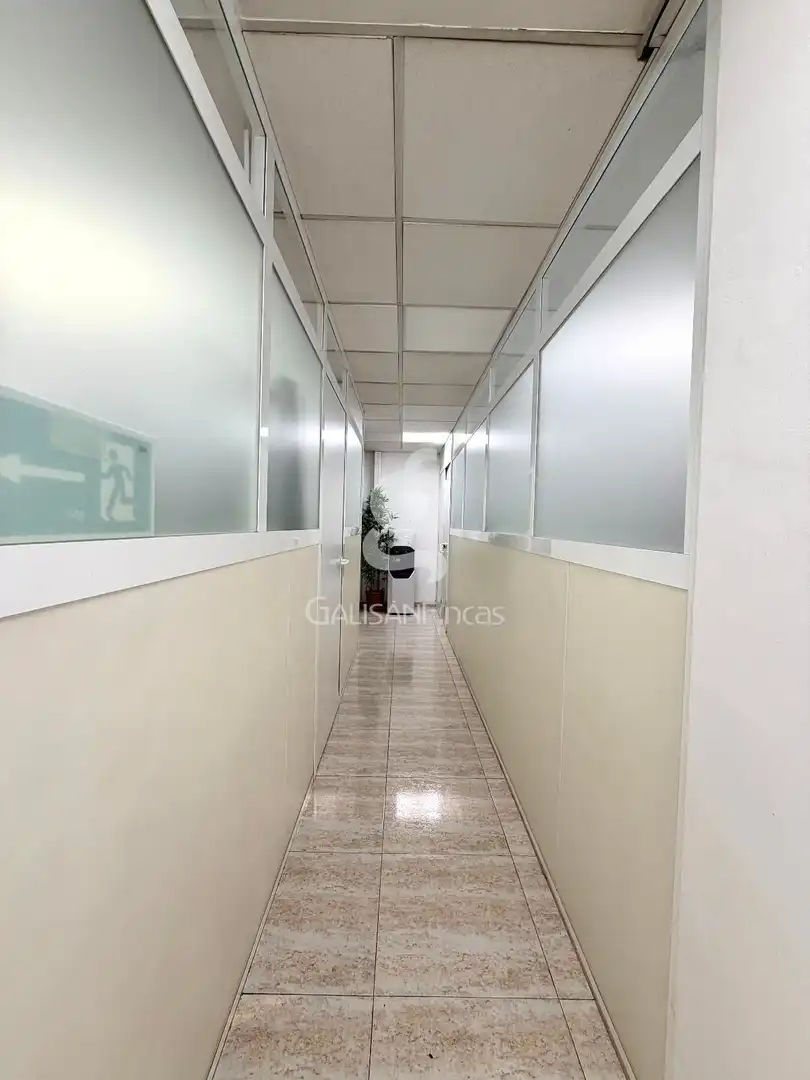 Oficina en venda en Cornellà de Llobregat amb Aire condicionat i Calefacció