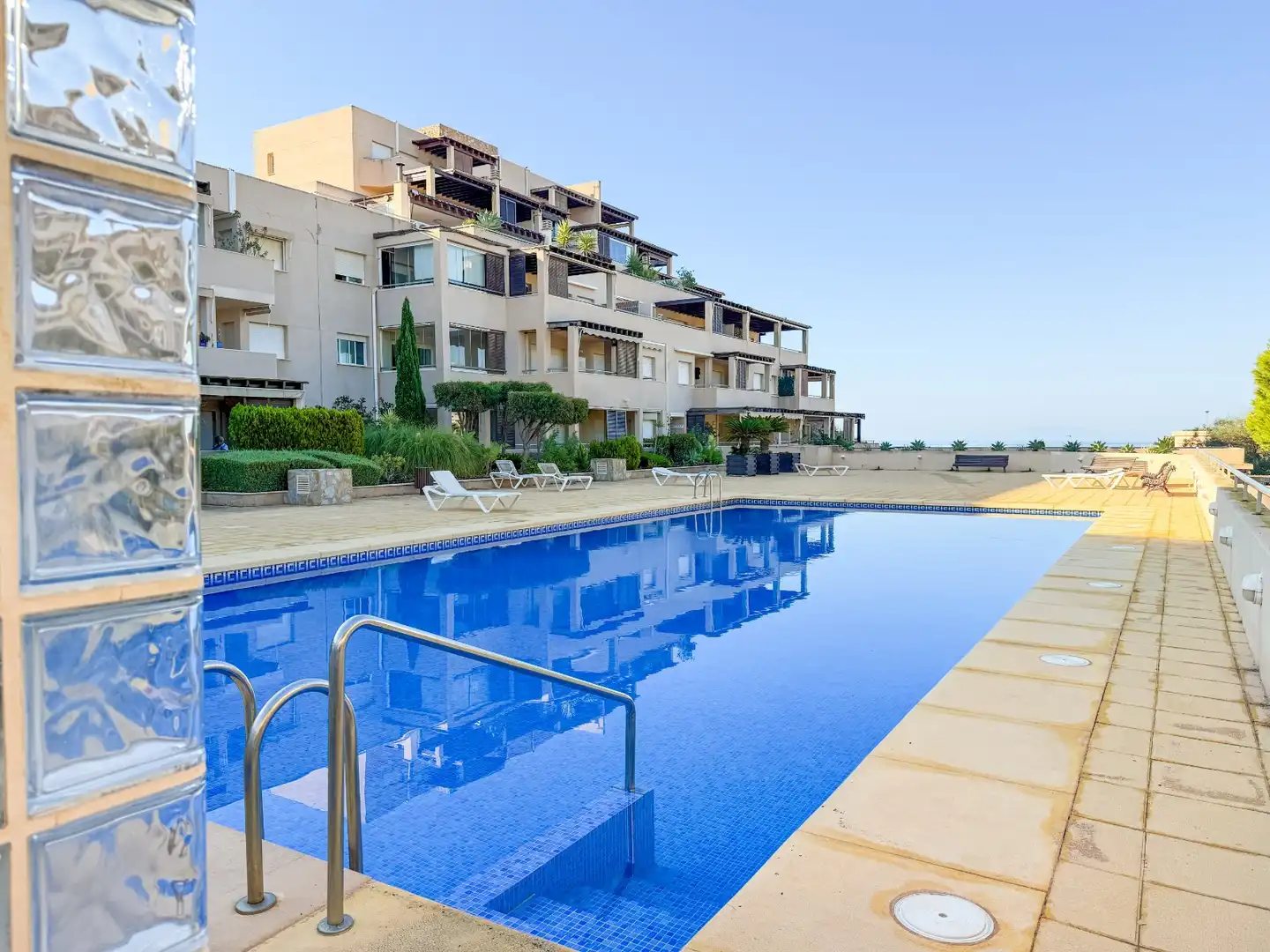 Piscina de Piso en venta en Águilas con Terraza, Trastero y Piscina