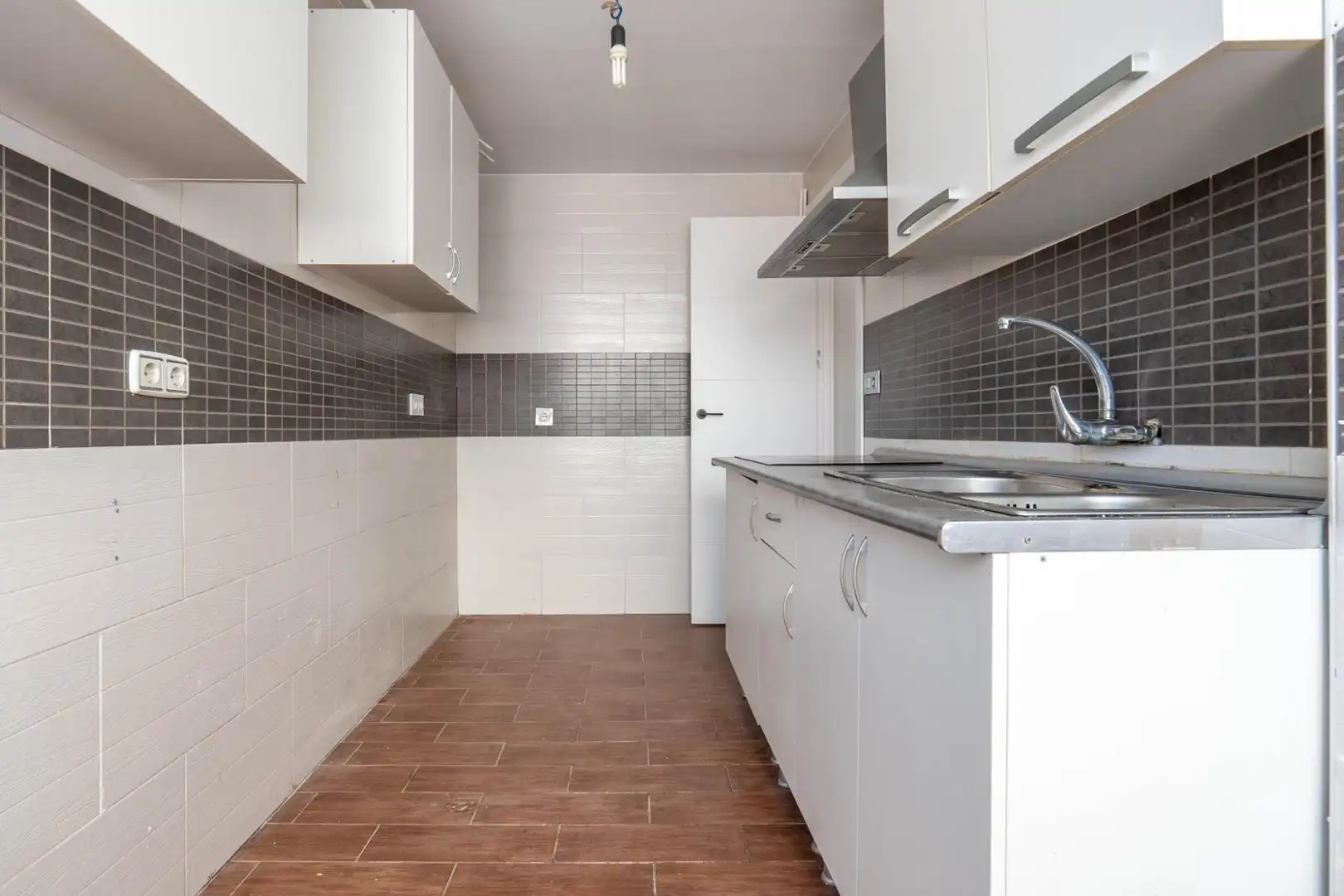 Cocina de Piso en venta en Armilla con Balcón