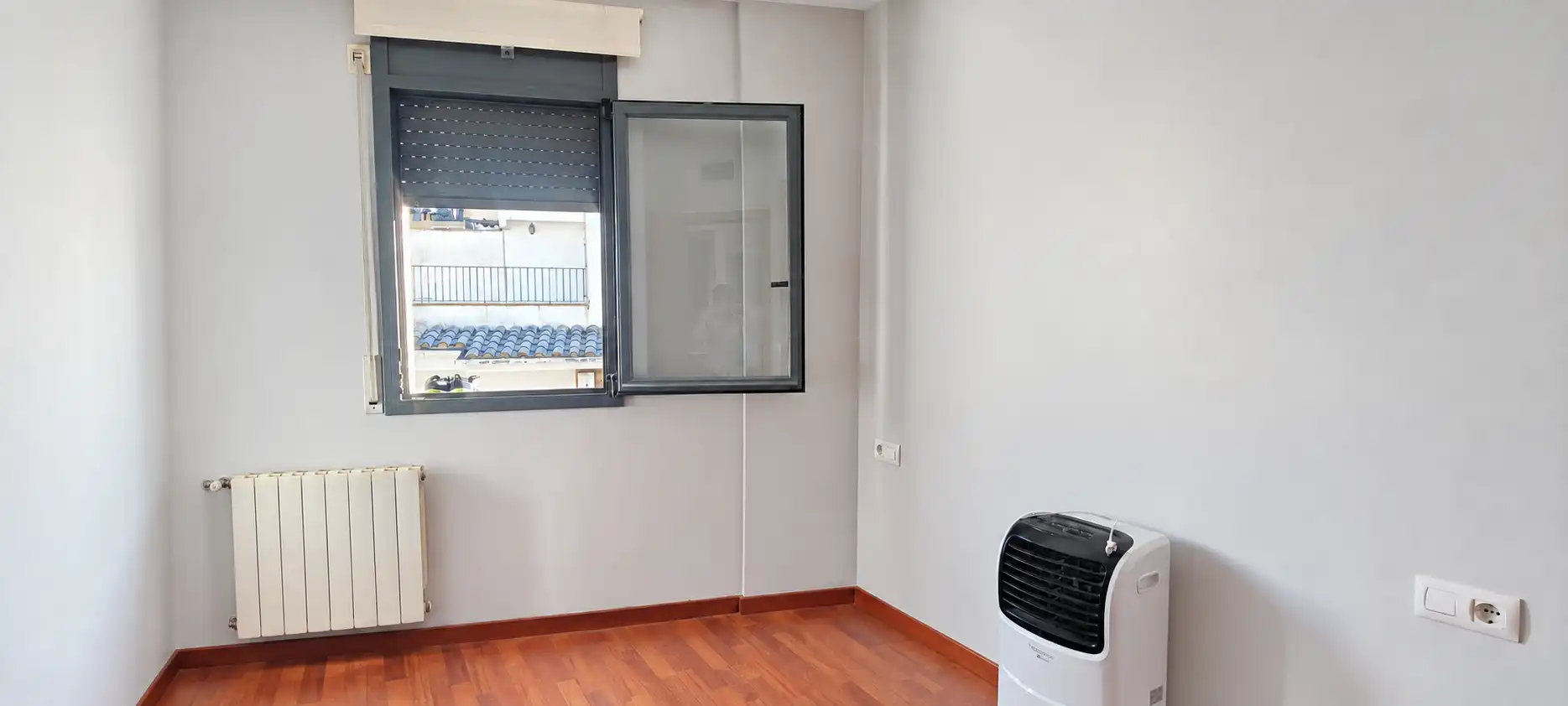 Piso con balcón en venta en Taialà - Germans Sabat, imagen 9