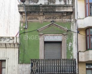 Vista exterior de Apartament en venda en  Barcelona Capital amb Balcó