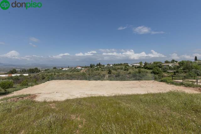 Terreno en Venta en  Riegos de Moraleda en Moraleda de Zafayona