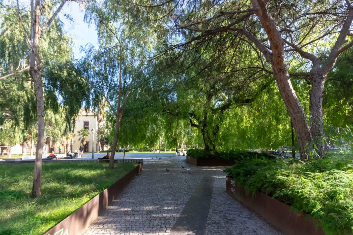 Vista exterior de Local en venta en Valencia