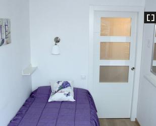 Bedroom of Flat to rent in L'Hospitalet de Llobregat  with Air Conditioner, Heating and Furnished