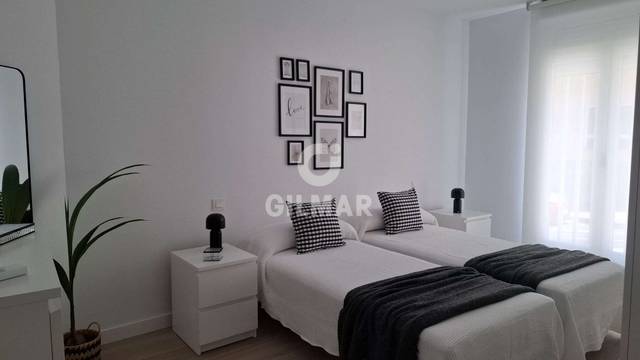 Piso en Venta en Opañel