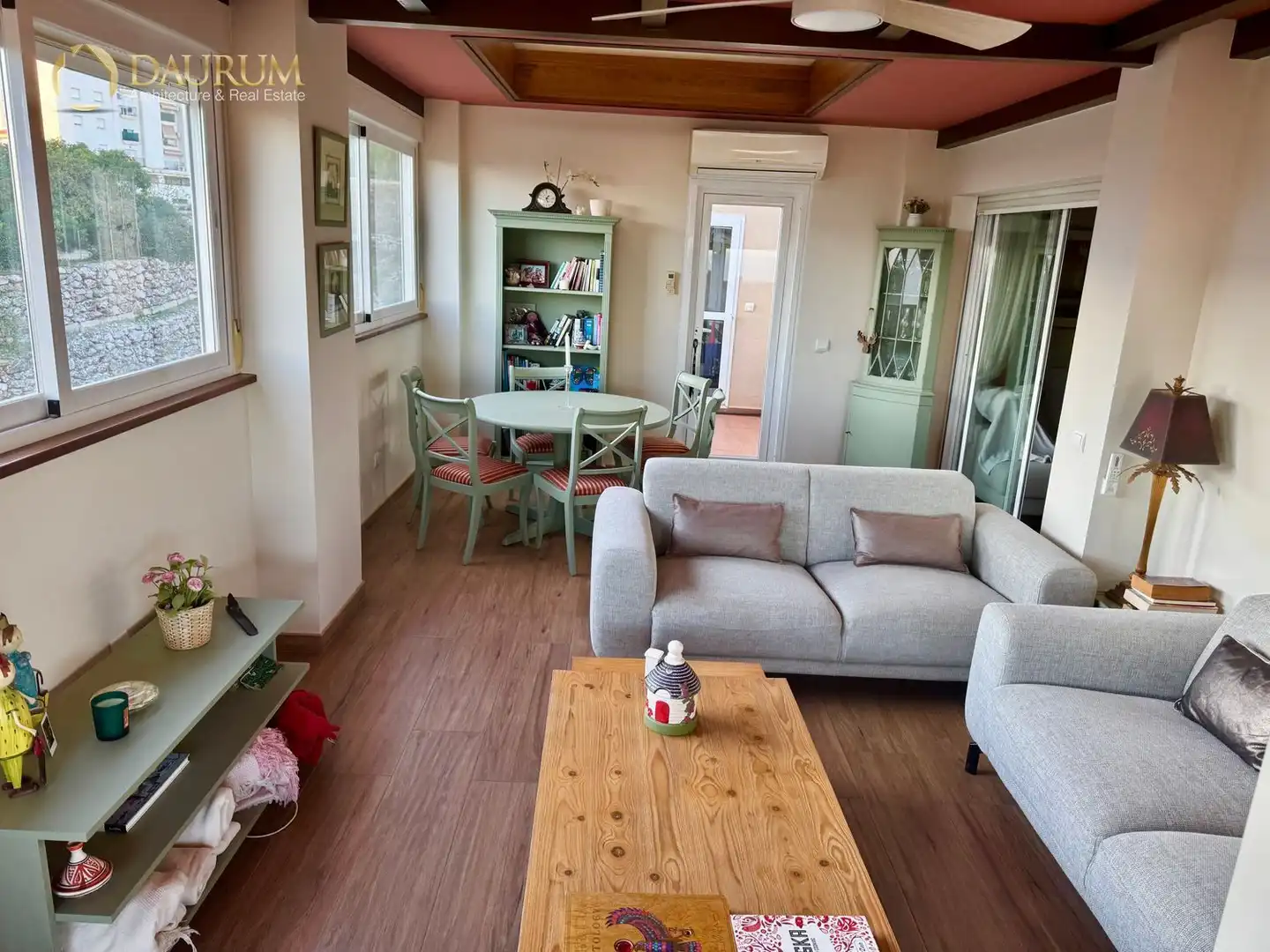 Living room of Attic for sale in Benalmádena  with Air Conditioner, Terrace and Storage room