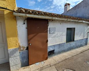 Exterior view of House or chalet for sale in Alcaudete de la Jara