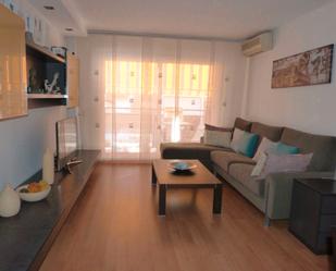 Living room of Flat to rent in Viladecans  with Air Conditioner, Heating and Parquet flooring