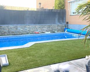 Swimming pool of Single-family semi-detached for sale in Paracuellos de Jarama  with Air Conditioner