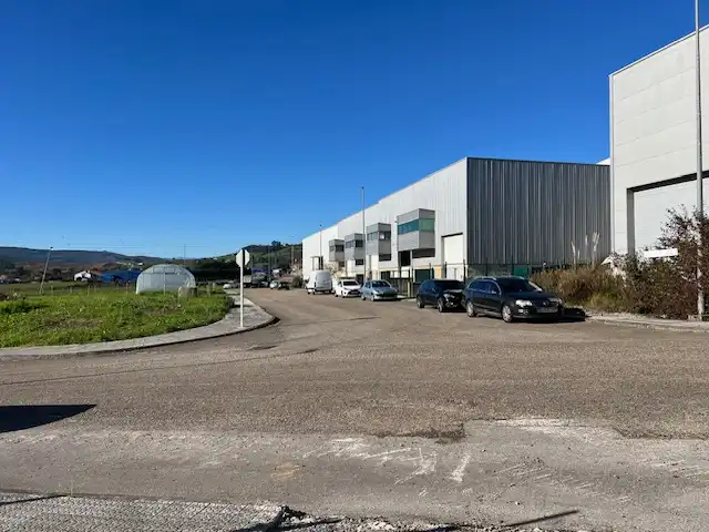 Nave industrial en venta en Barrio el Jurrio 22B, imagen 2