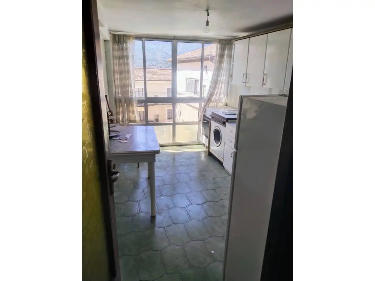 Küche von Wohnung zum Verkauf in Merindad de Cuesta-Urria mit Heizung, Abstellraum und Möbliert