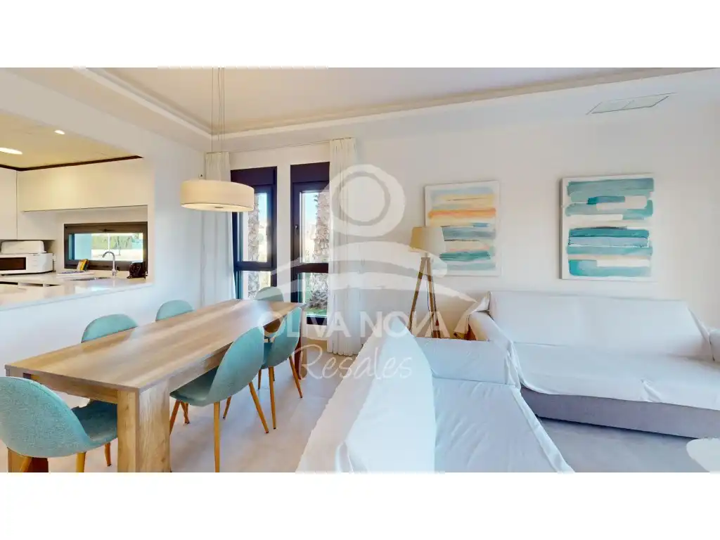 Detached homes for sale in Calle Degas, Oliva Nova