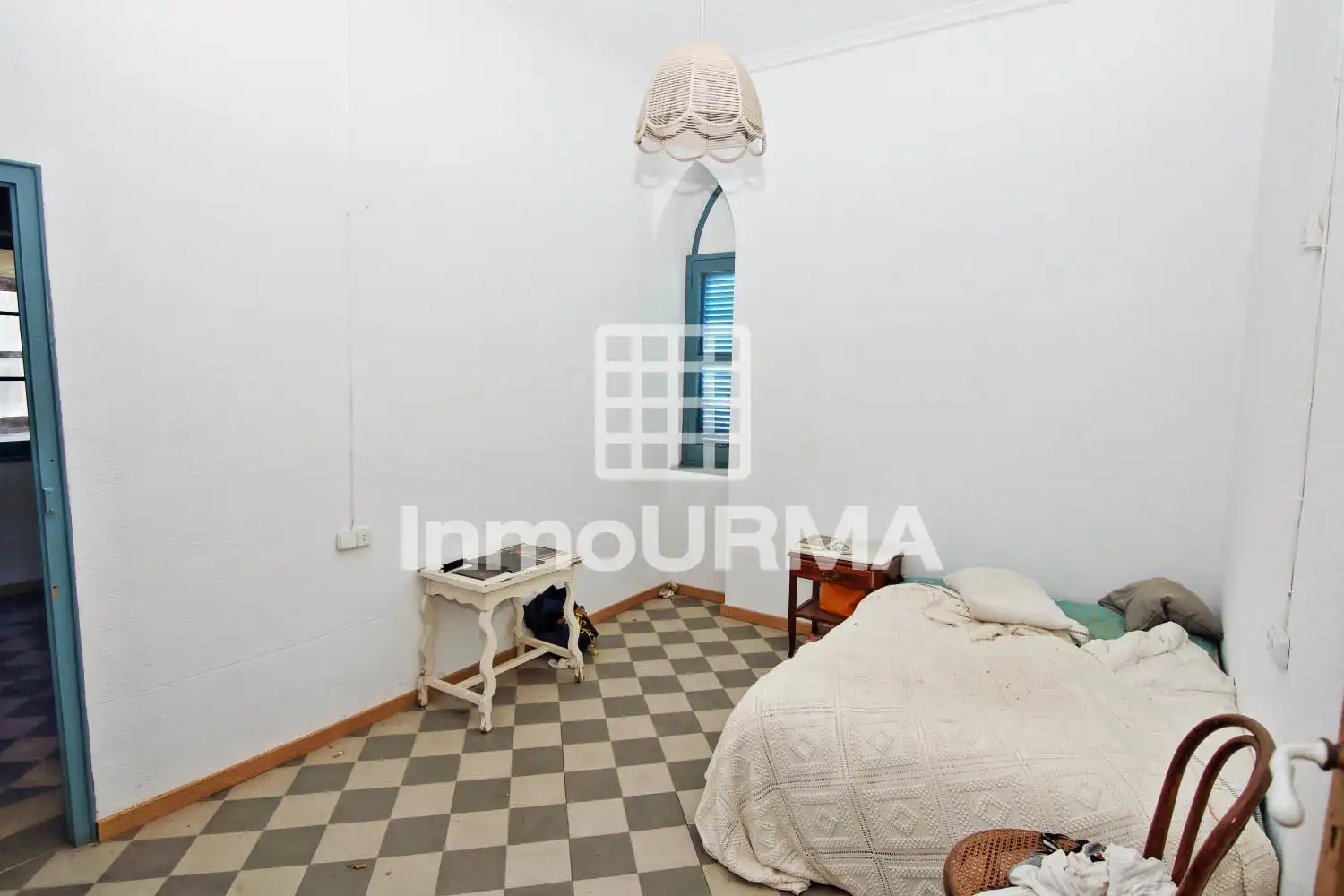 Dormitori de Casa o xalet en venda en Elda amb Jardí privat
