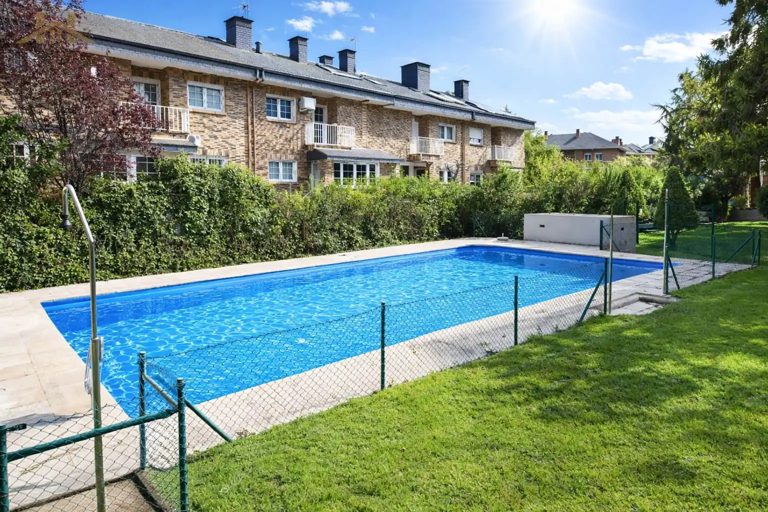 Piscina de Piso en venta en Galapagar con Aire acondicionado, Calefacción y Terraza