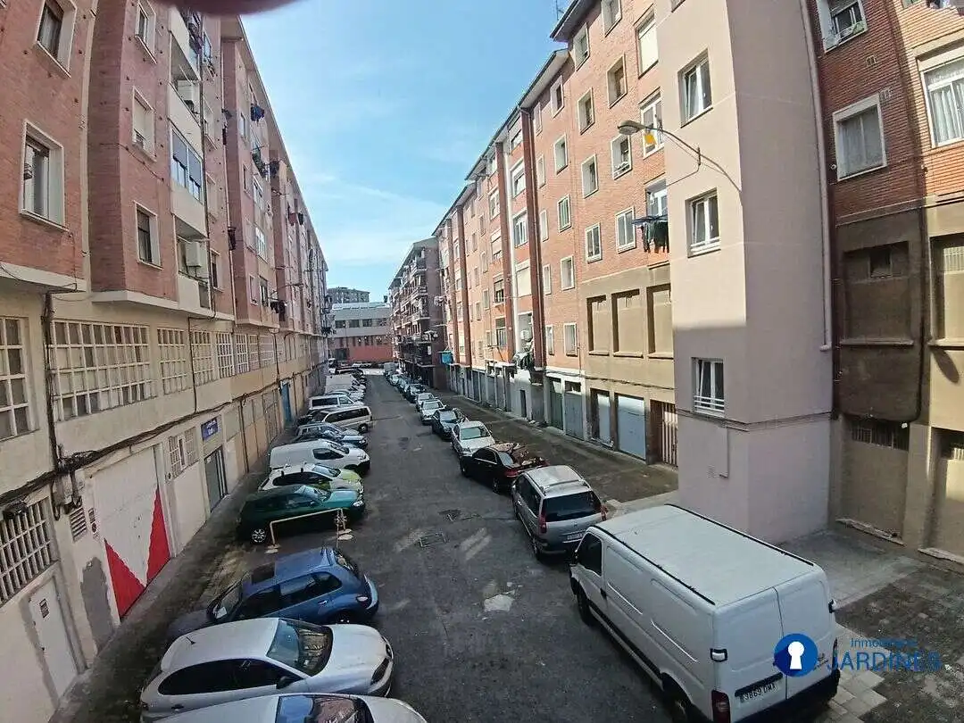 Vista exterior de Trastero en venta en Bilbao 