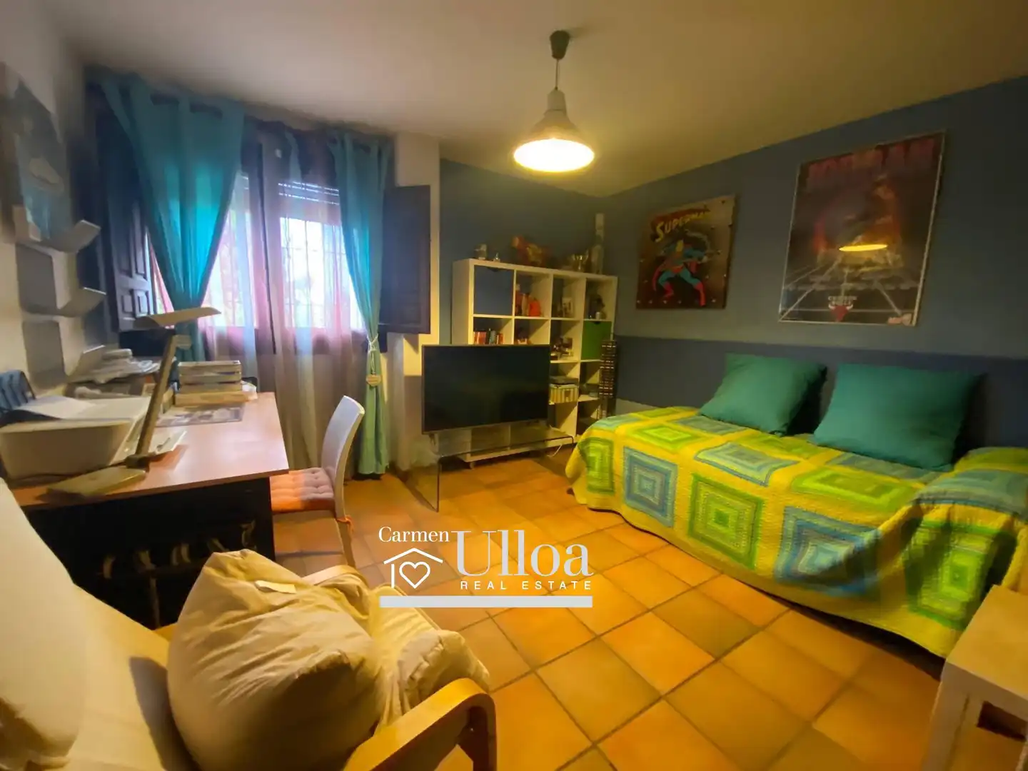 Dormitori de Casa o xalet en venda en Alicante / Alacant amb Jardí privat, Terrassa i Traster