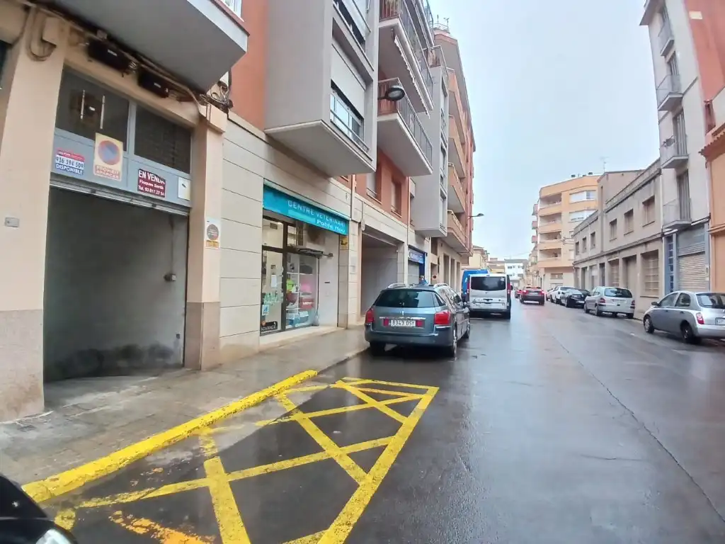 Garaje en venta en Calle Ignasi Iglesias, Poble Nou