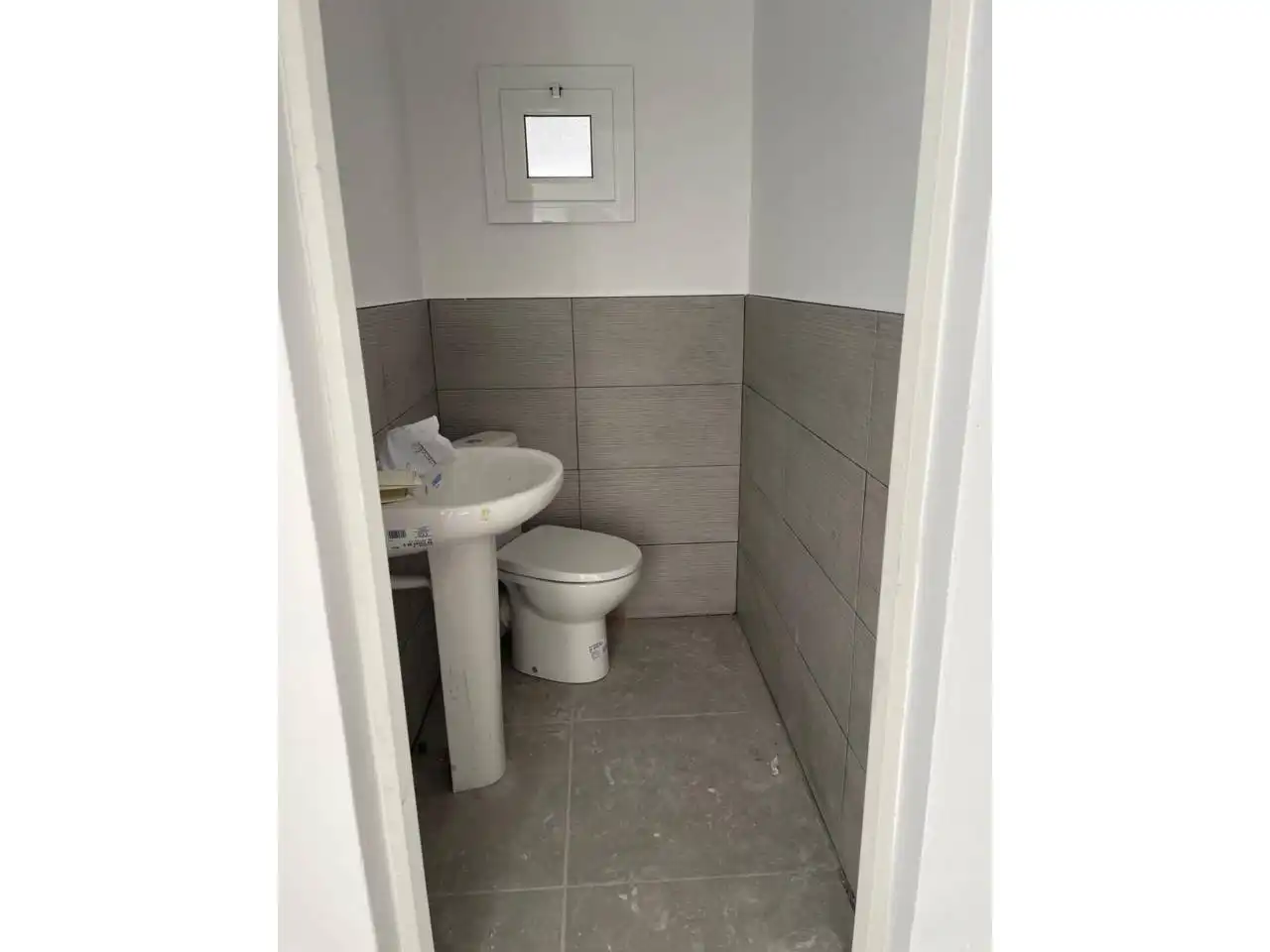 Bathroom of Industrial buildings for rent in Canovelles