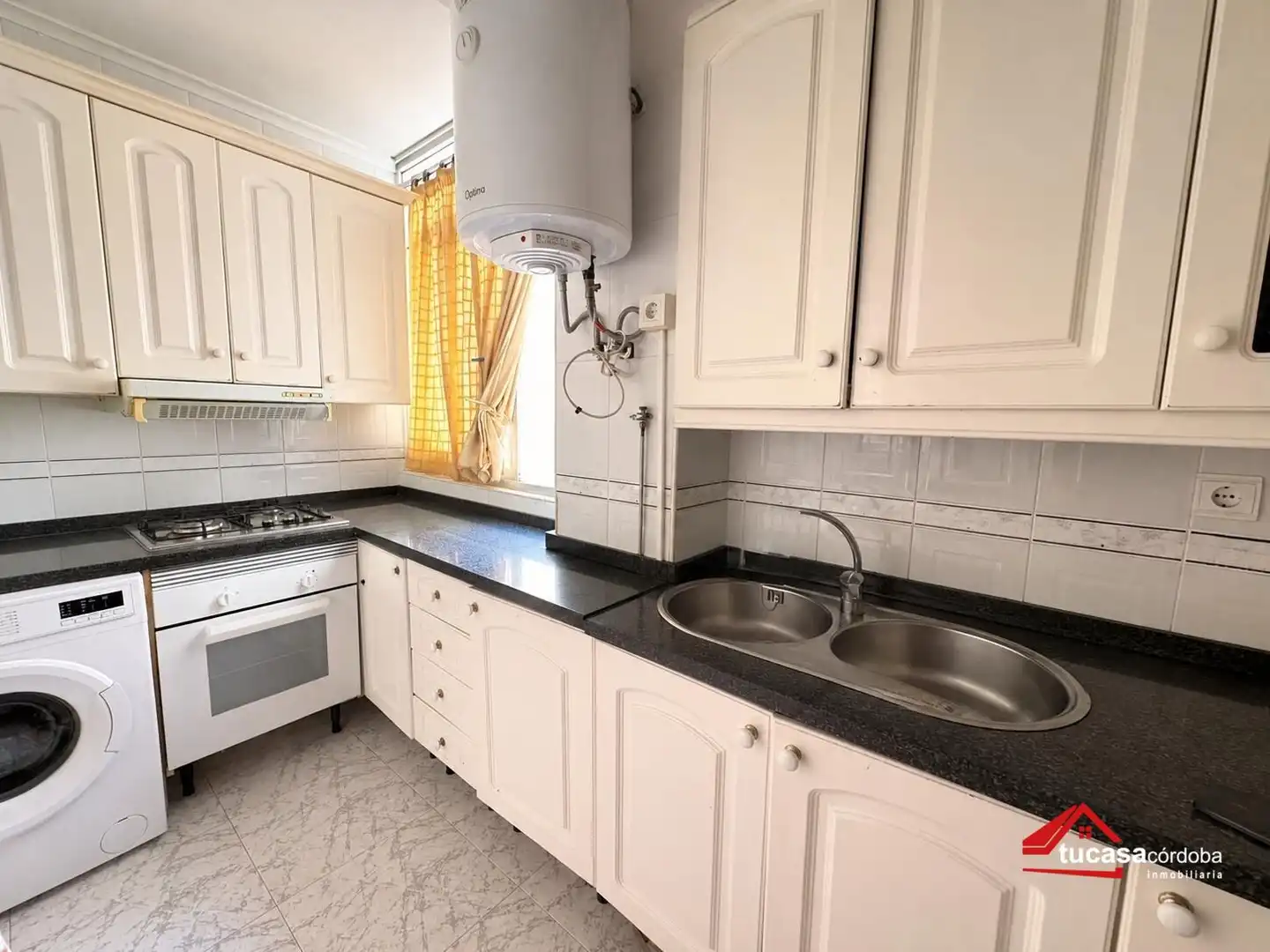 Cocina de Piso en venta en Córdoba con Aire acondicionado