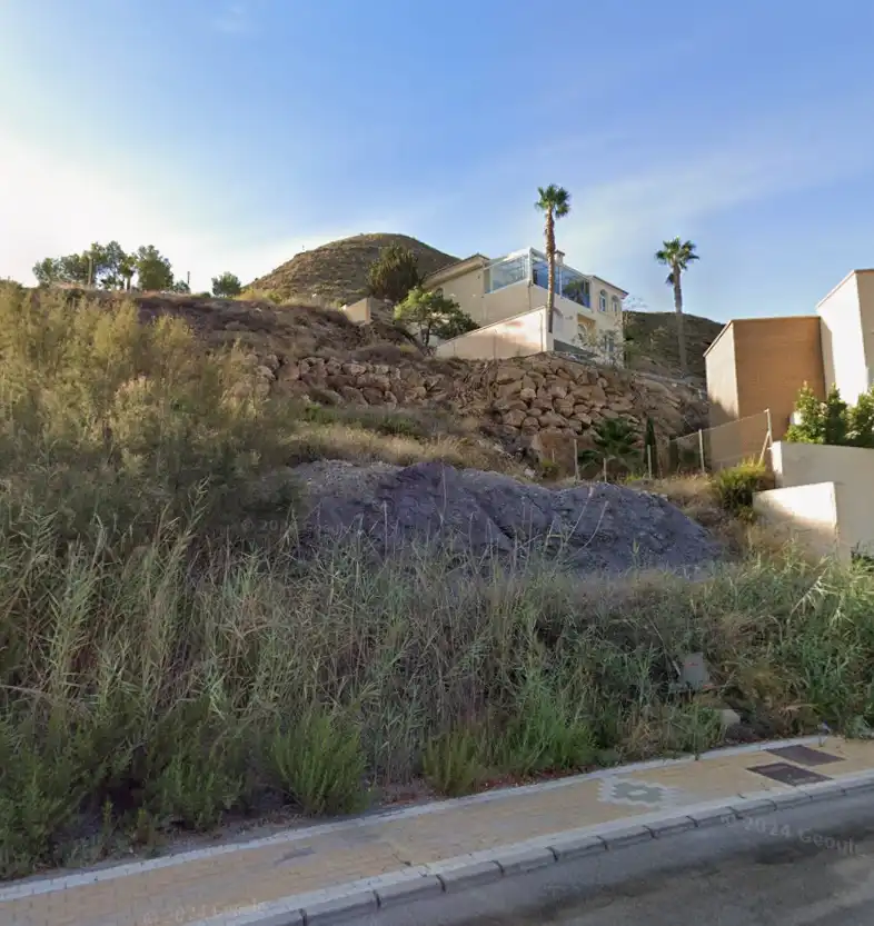 Terreno residencial en venta en Calle los Olivos, imagen 2