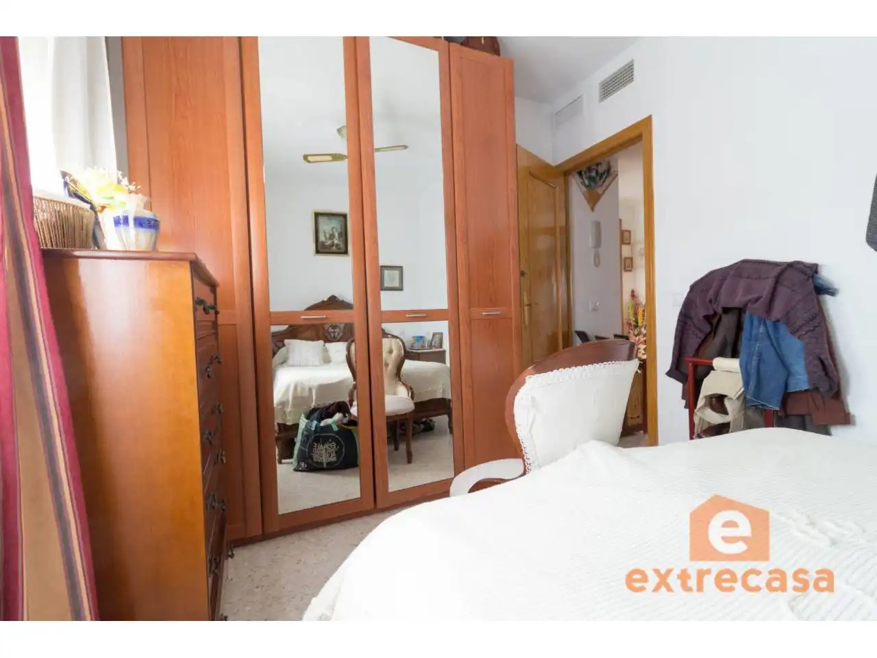 Bedroom of Apartments for sale in Badajoz  with Storage room, Furnished and Balcony