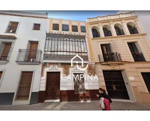 Exterior view of House or chalet for sale in  Sevilla Capital