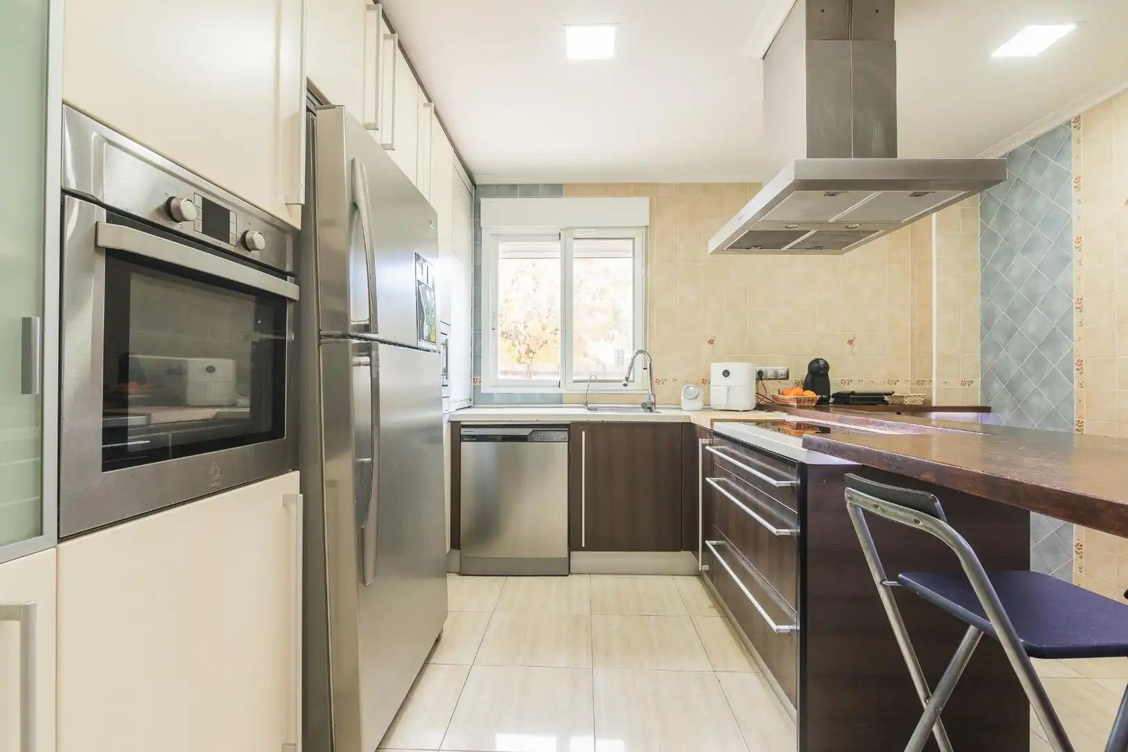 Kitchen of Houses for sale in Elche / Elx  with Air Conditioner, Heating and Private garden