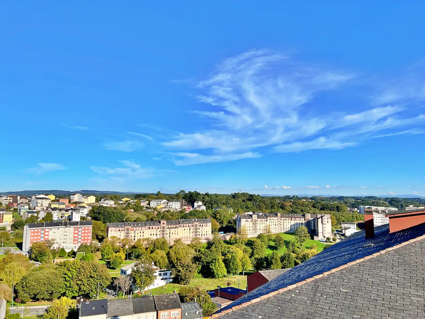 Vista exterior de Piso en venta en Lugo con Calefacción, Jardín privado y Parquet