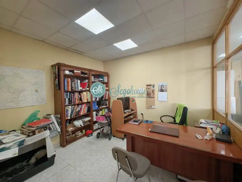 Business premises to rent in La Lastrilla, imagen 15