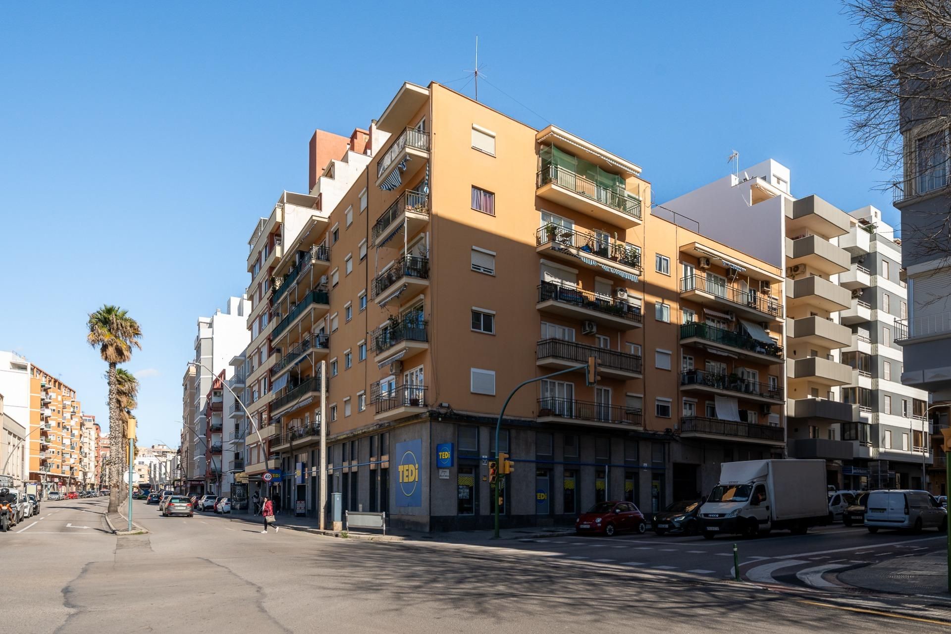 Exterior view of Flat for sale in  Palma de Mallorca  with Balcony