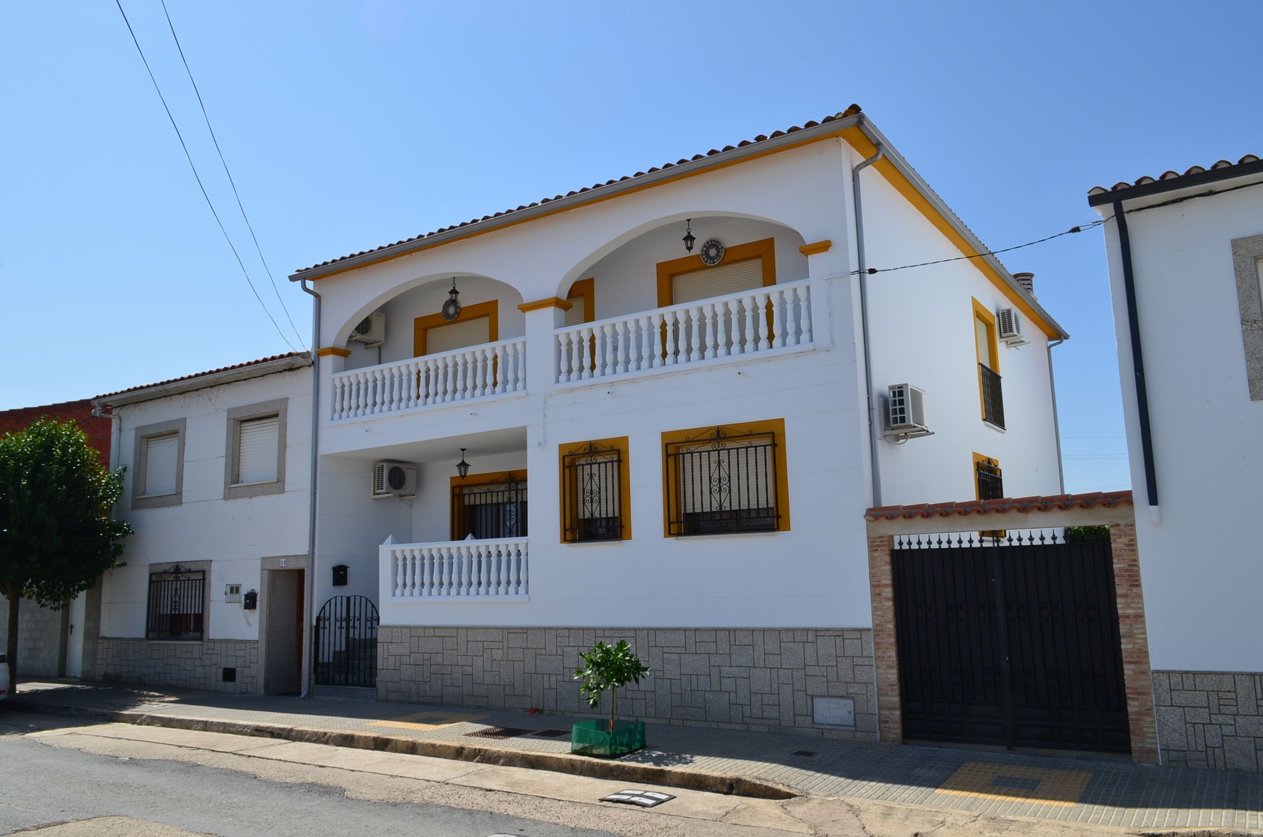House or chalet for sale in N/A, Alagón del Río