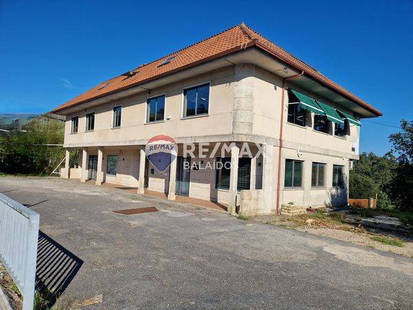 Local comercial en Venta en Lavadores