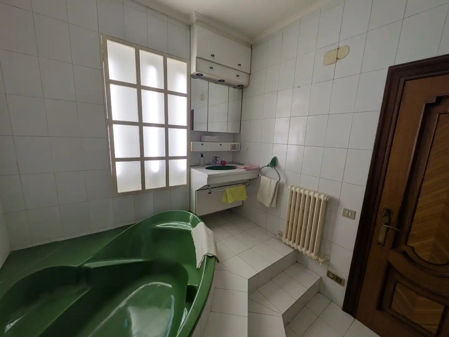 Baño de Piso en venta en Bilbao  con Calefacción y Amueblado