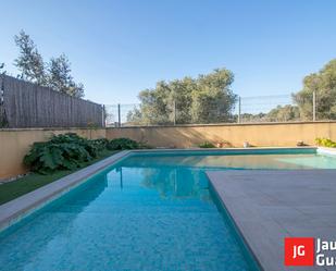 Piscina de Casa o xalet en venda en Torredembarra amb Jardí privat, Terrassa i Piscina