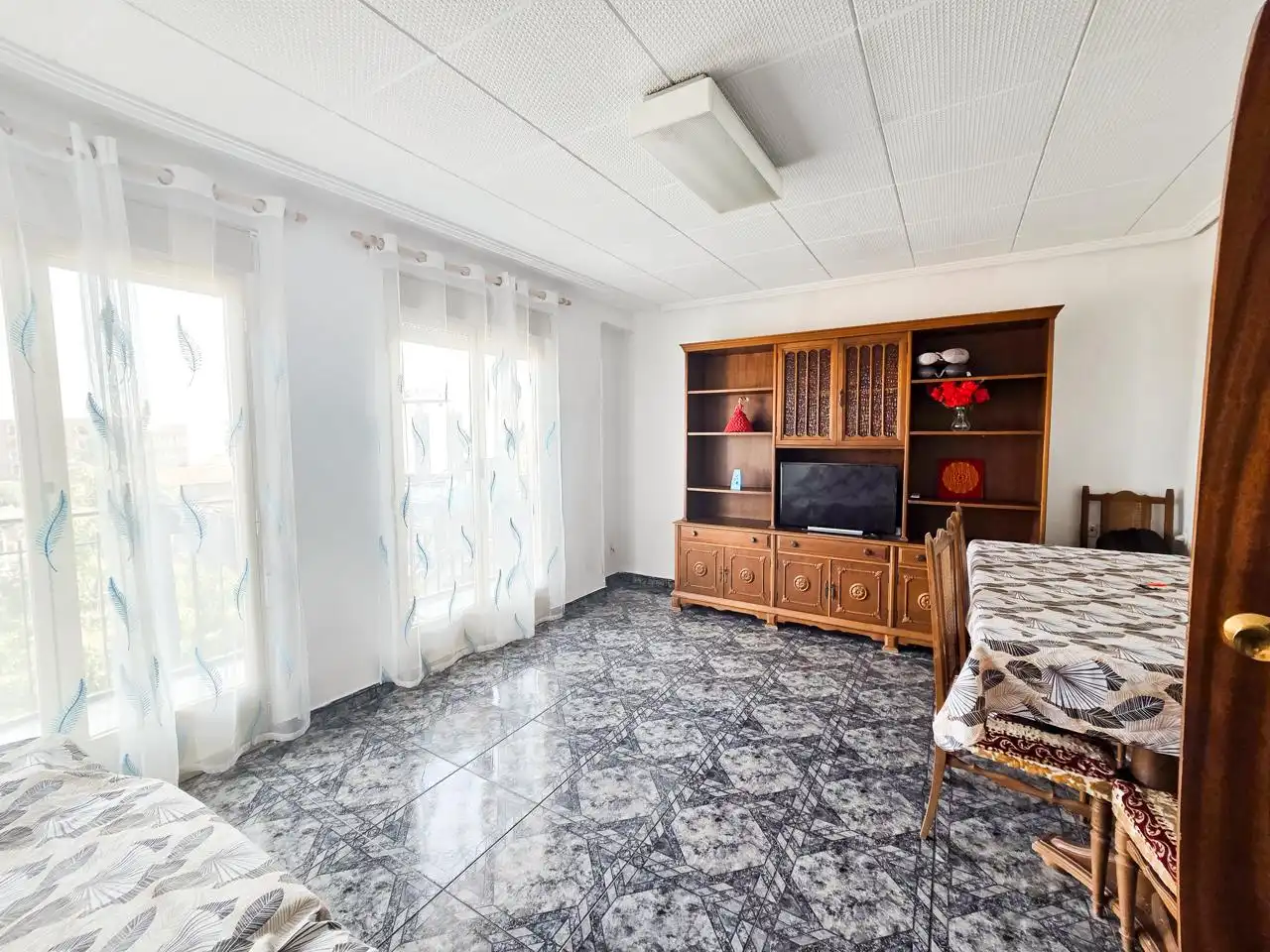 Living room of Flat for rent in Elche / Elx  with Furnished and Balcony