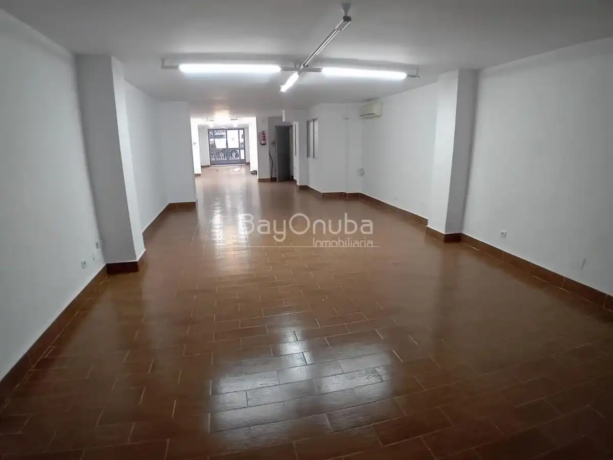 Local comercial en venta en Centro