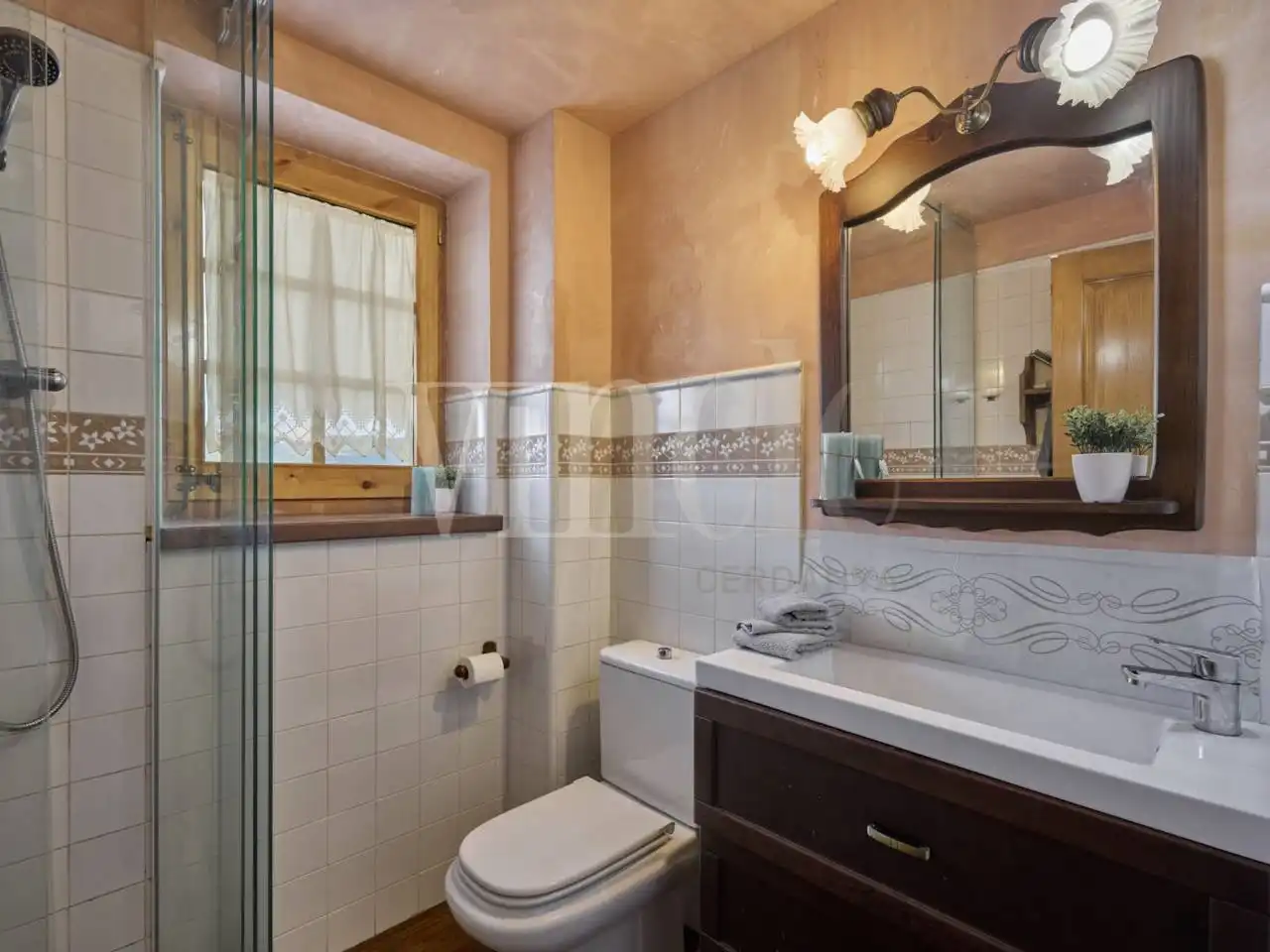 Bathroom of Detached homes for sale in Puigcerdà  with Heating, Parquet flooring and Terrace