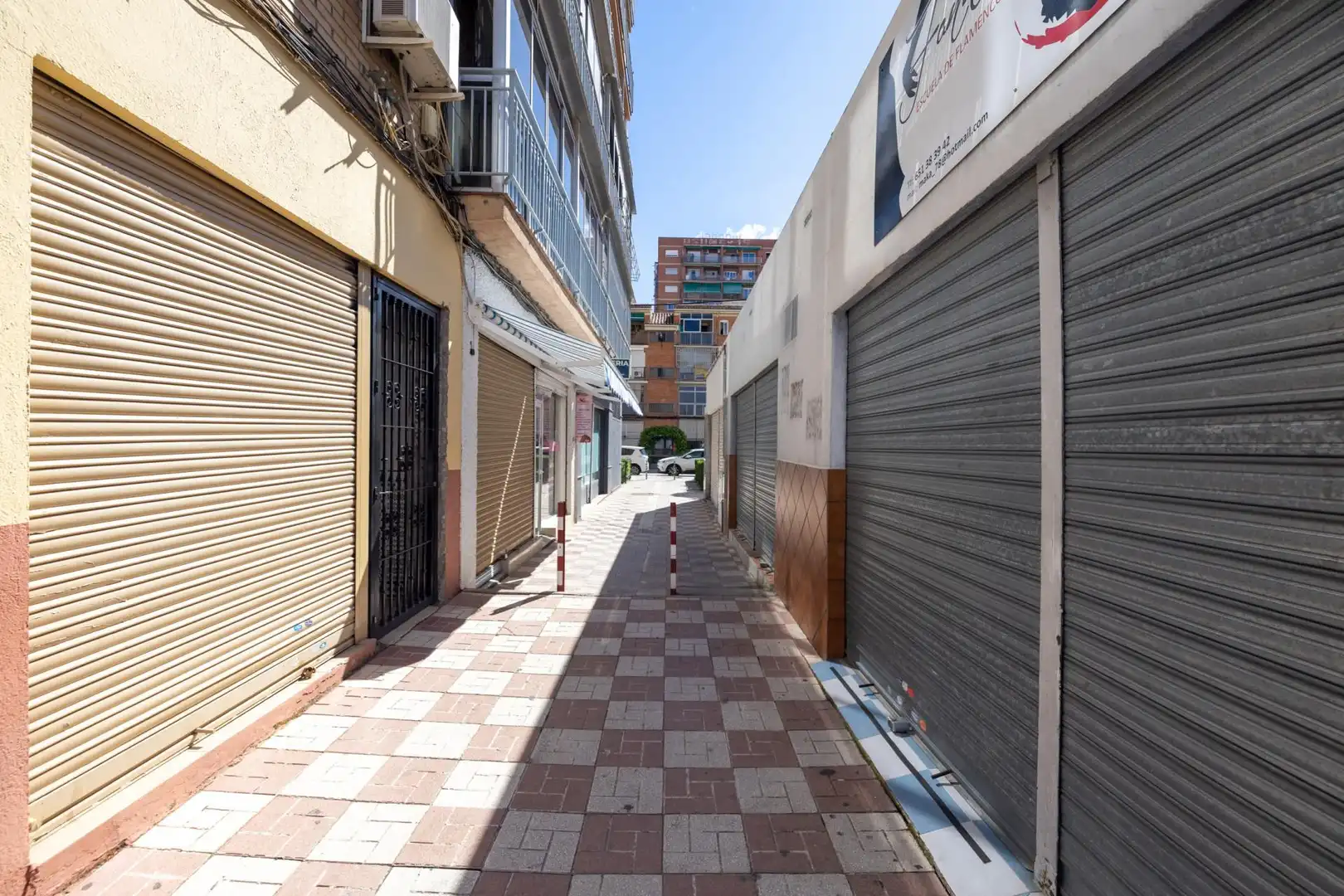 Außenansicht von Geschaftsraum zum Verkauf in Granada