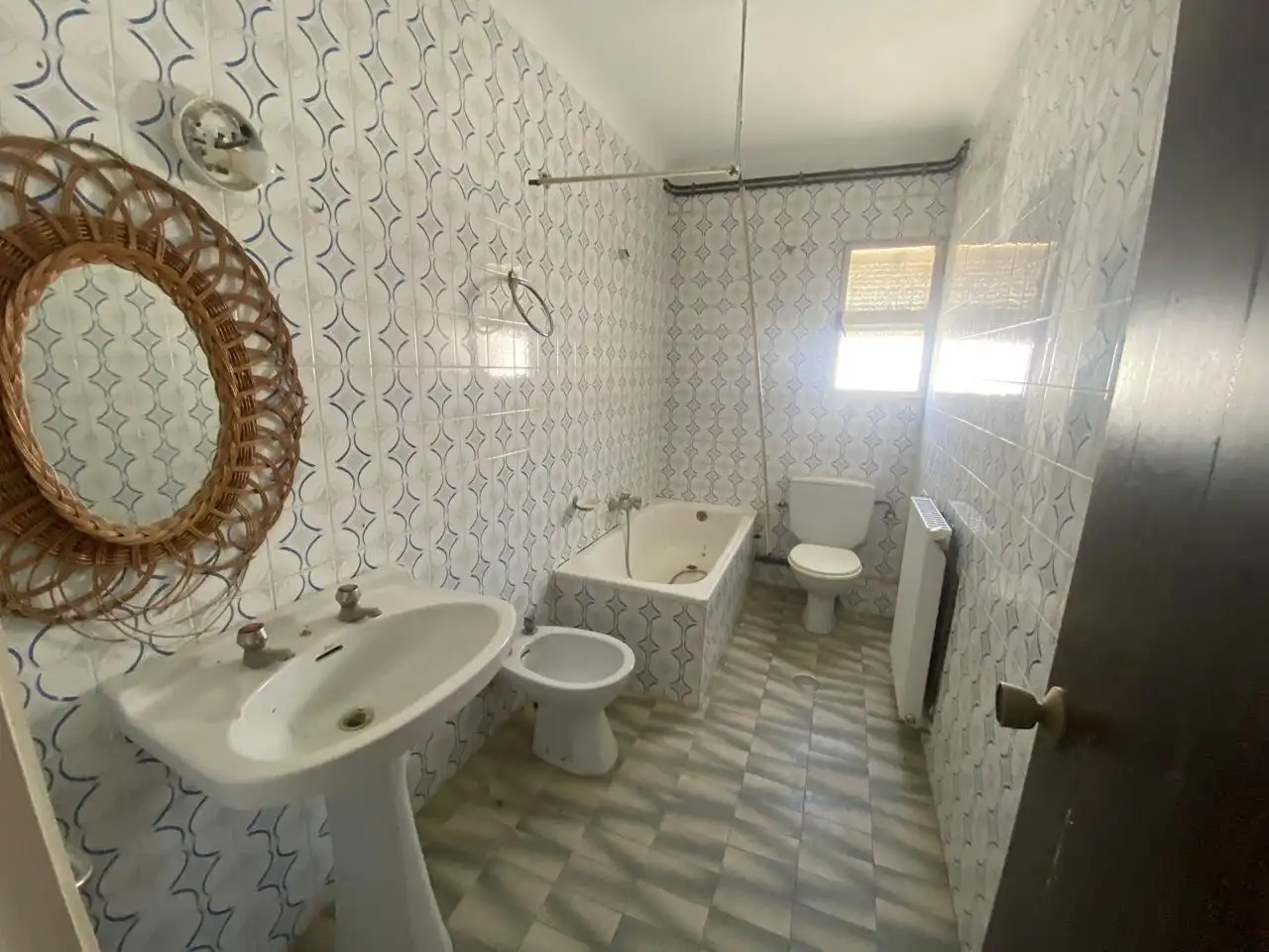Baño de Piso en venta en Belmonte con Calefacción y Balcón